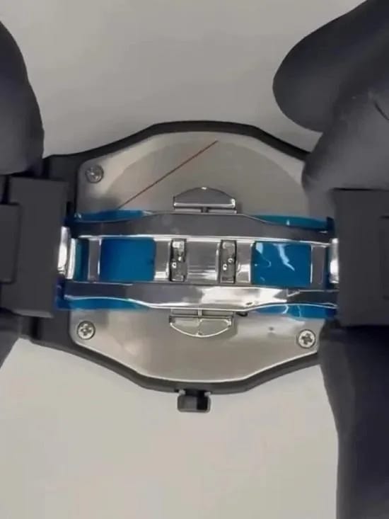 Aura watch